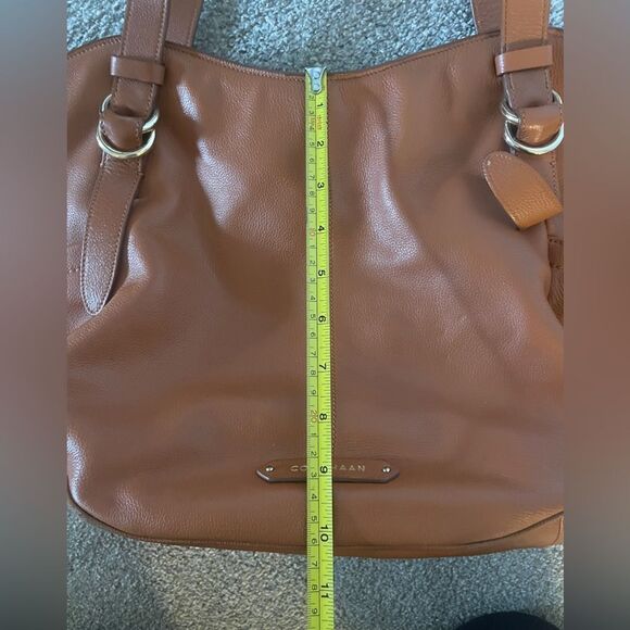 Cole Haan Light Brown Very Soft Leather Shoulder Bag Purse In Great Condition - Picture 3 of 13
